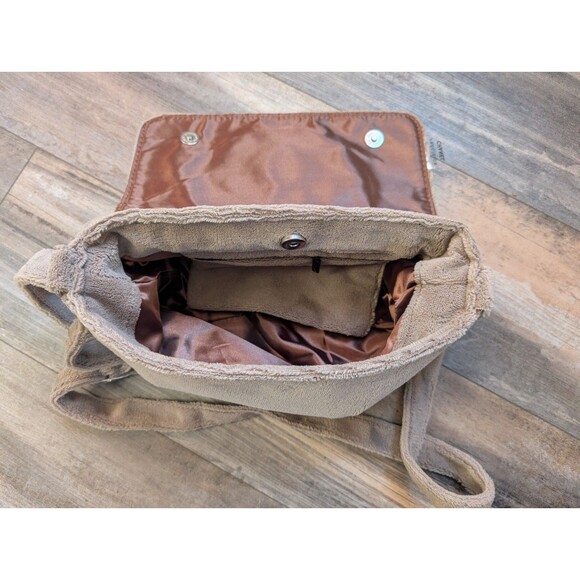 Chanel Precision VIP GWP Fuzzy Brown CC Logo Crossbody Bag New Soft Cozy - Picture 7 of 9